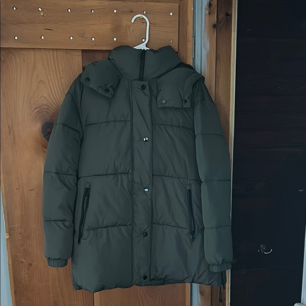 ZARA Olive Green Puffer Jacket
